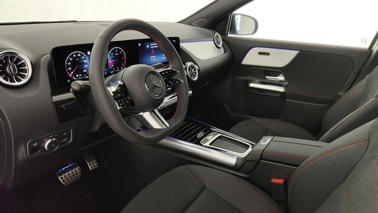 Mercedes-Benz GLA 200 d automatic