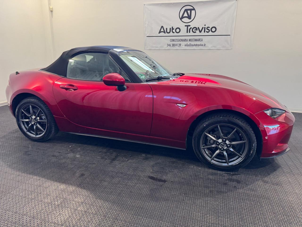 Mazda MX-5 1.5L Skyactiv-G Exceed