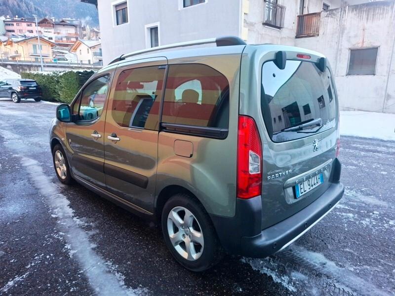 PEUGEOT Partner Tepee 1.6 HDi 92CV Outdoor