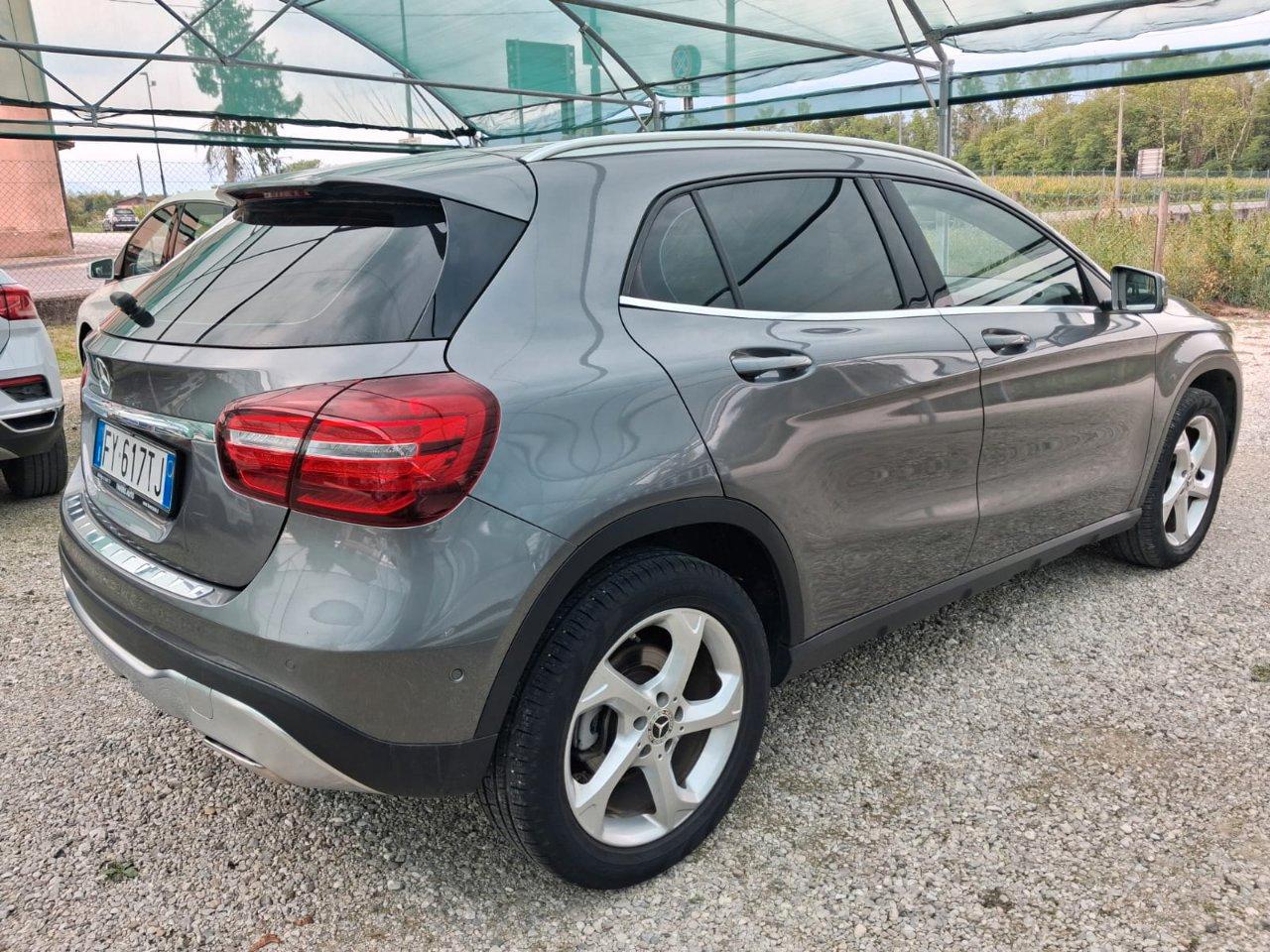 Mercedes GLA 200 d Sport auto