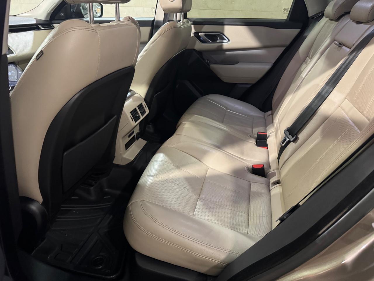 Land Rover Range Velar 2.0D I4 240 CV R-Dynamic S