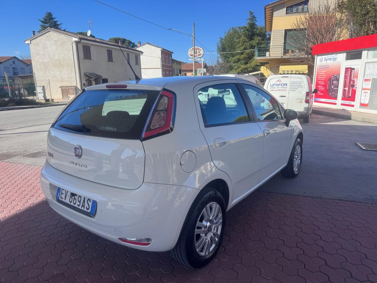 Fiat Punto 1.4 8V 5 porte Natural Power Street