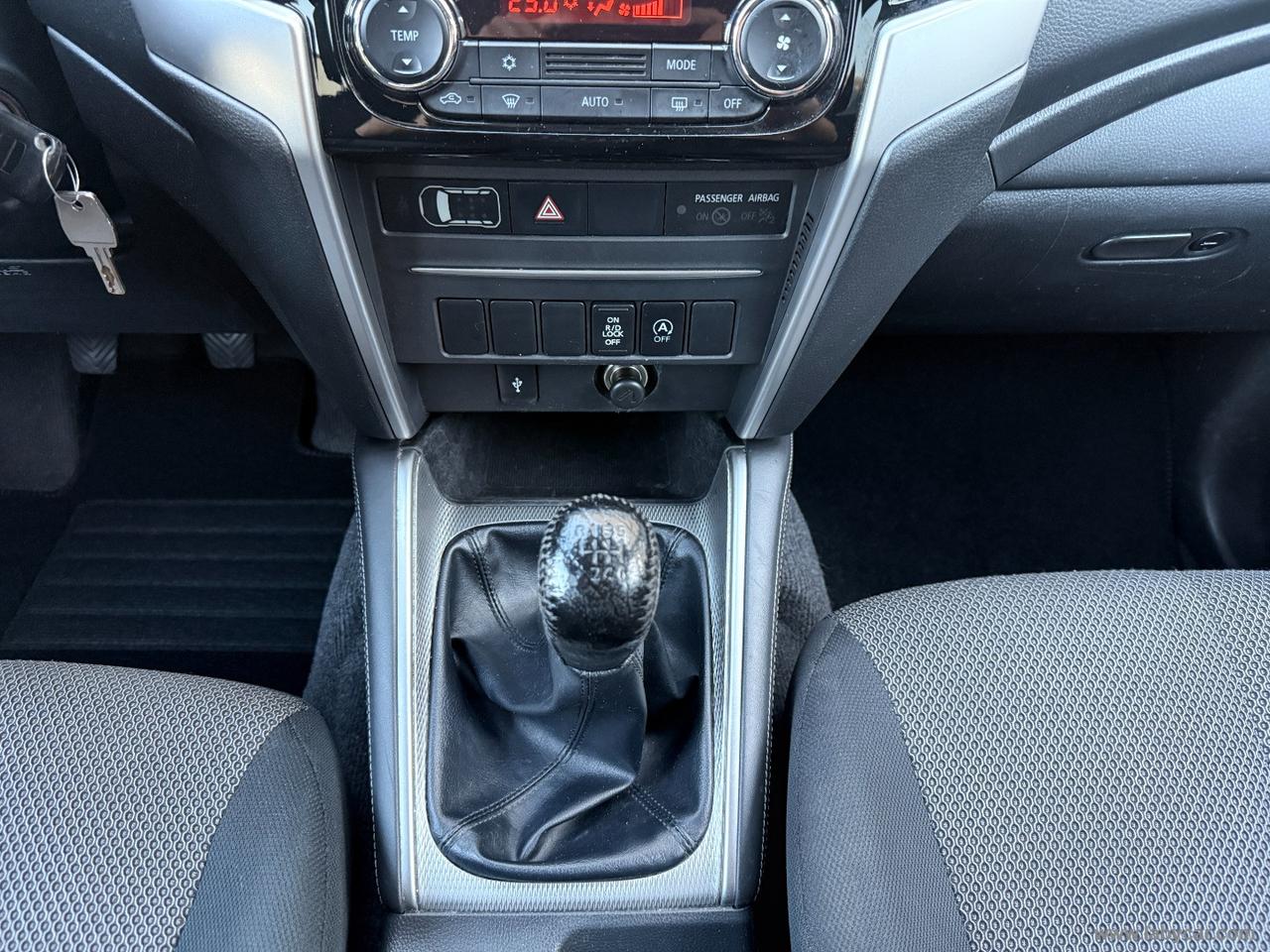 MITSUBISHI L200 2.3 D DoubleCab 4x4 RIDOTTE E BLOCCAGGIO