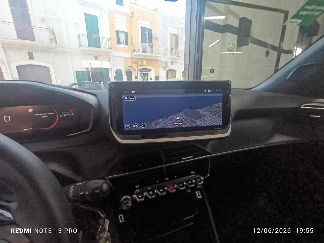 Peugeot 2008 PureTech 100 S&S Allure