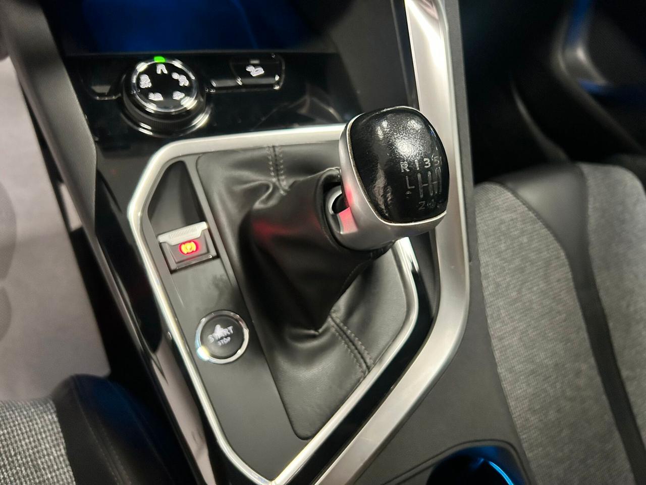 Peugeot 3008 1.5 BlueHDi 42.000km 2018