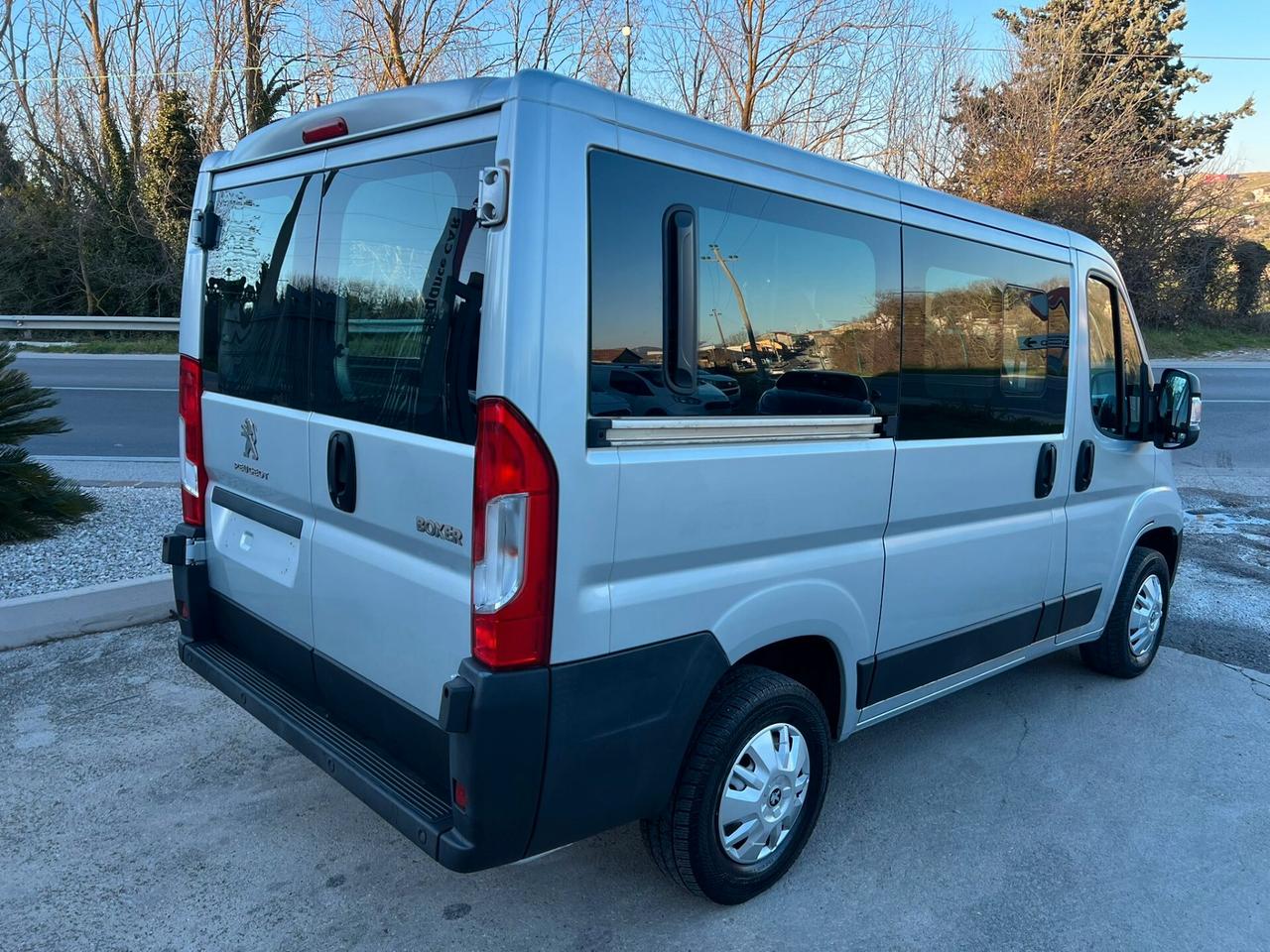 Peugeot Boxer 2.2 140cv 9 Posti