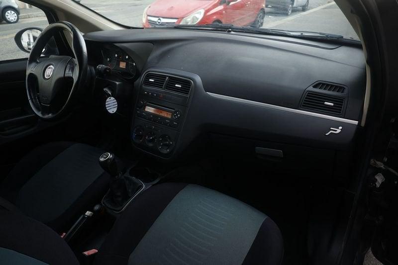FIAT Grande Punto FIAT Grande Punto 5p 1.3 mjt 16v Active c/clima 75cv 55KW ANNO 2008