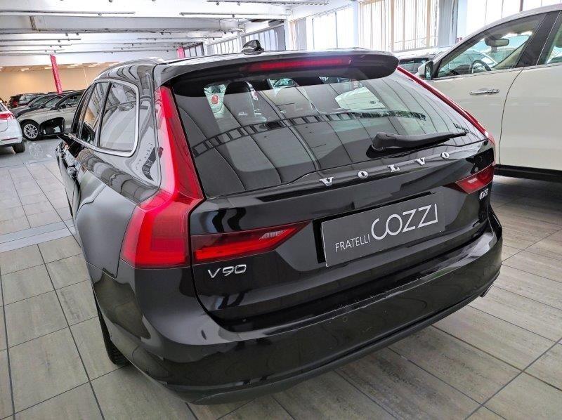 VOLVO V90 (2016-->) - V90 D3 Business Plus