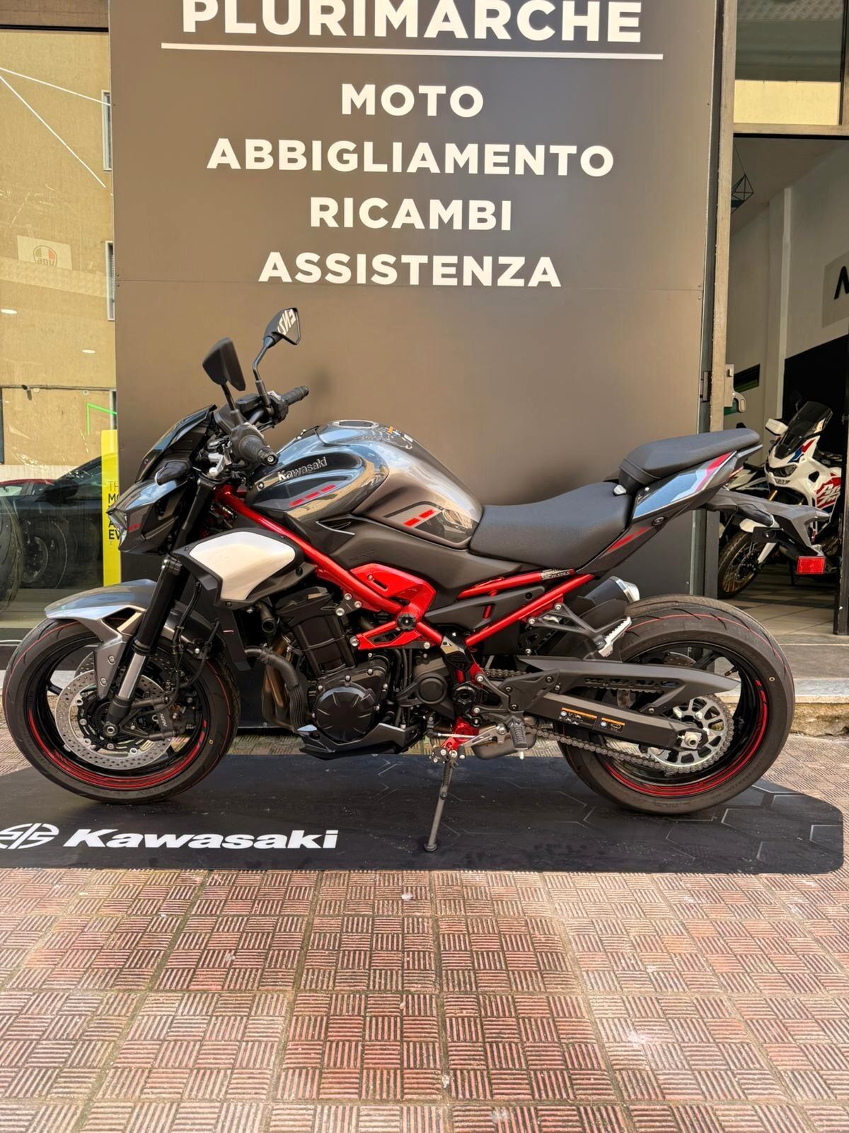 Kawasaki Z900 MY25 – 70 kW Depotenziabile – Promo 8.690€ – Ultima disponibile