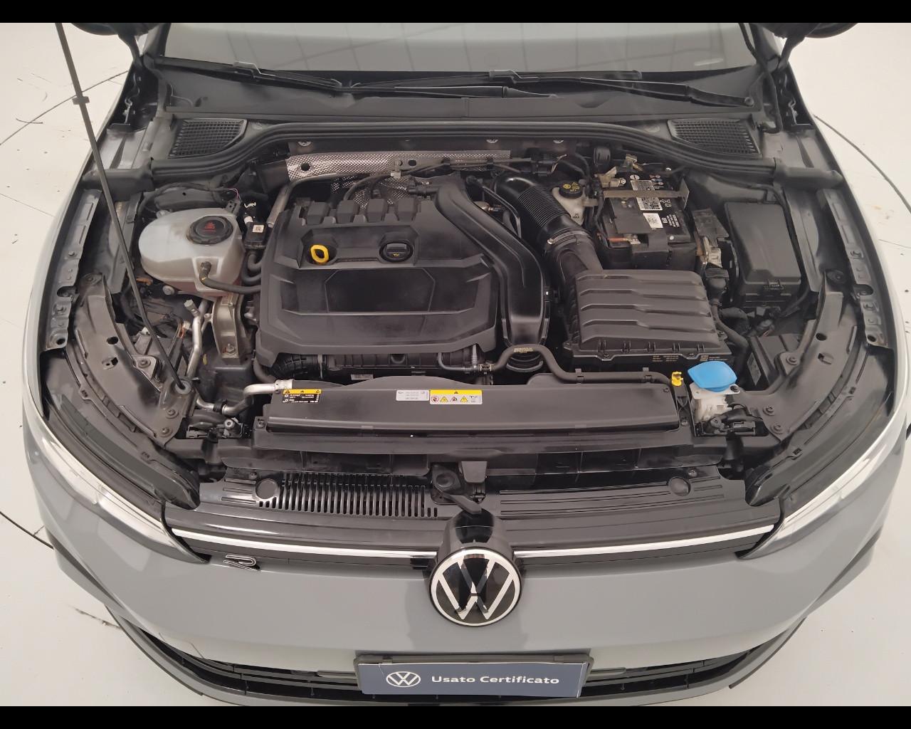VOLKSWAGEN Golf VIII 2020 - Golf 1.5 tsi evo R-Line 130cv