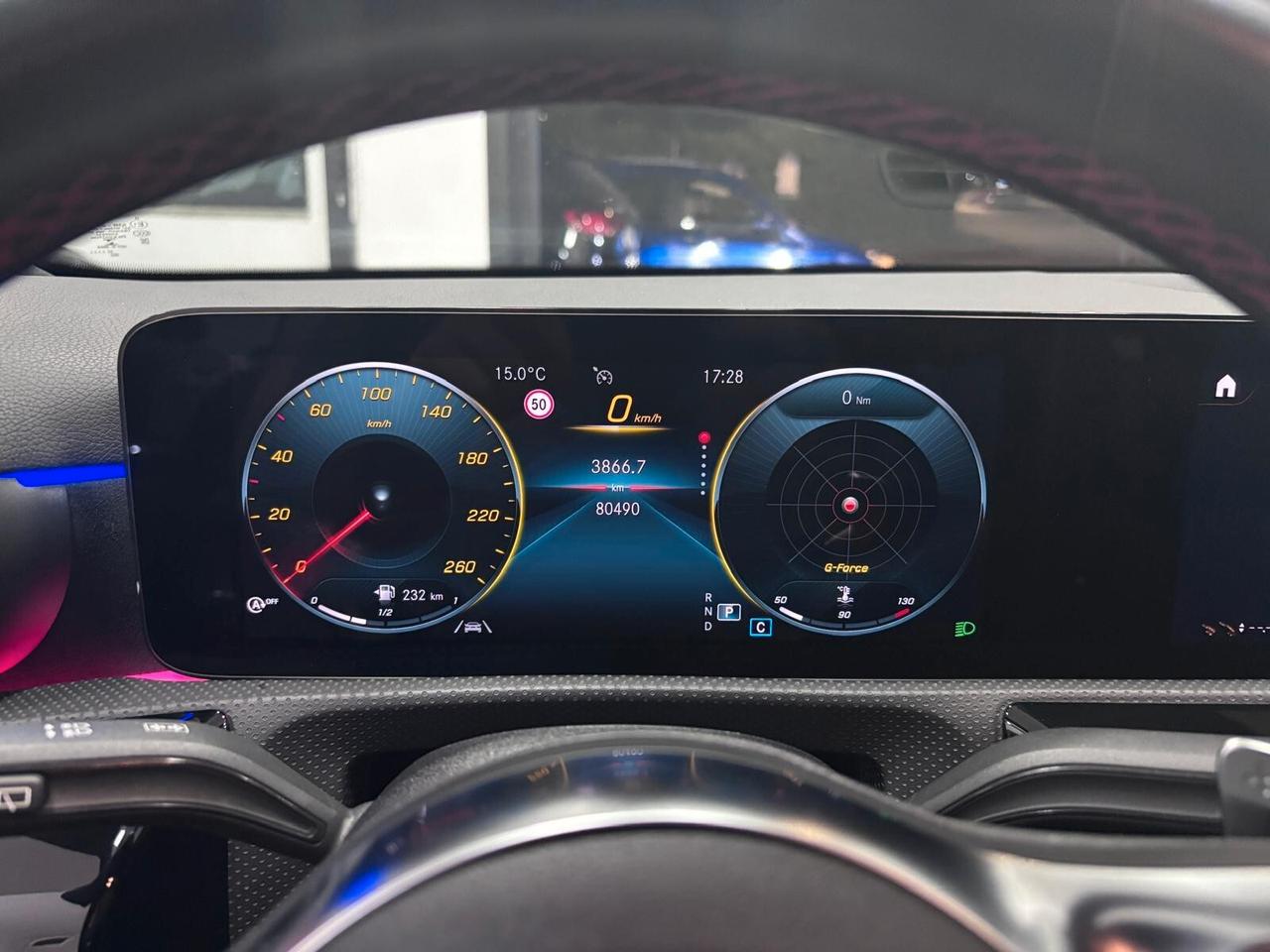 MERCEDES-BENZ A200D PREMIUM AMG NIGHT-NAVI-LED