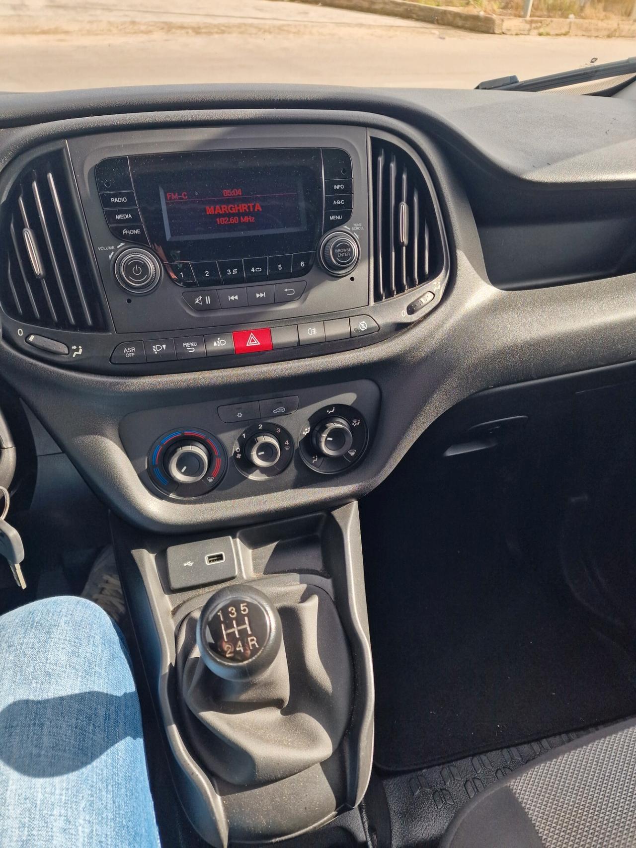 Fiat Doblò 1.3 MJT 11/2021 CON TETTO APRIBILE