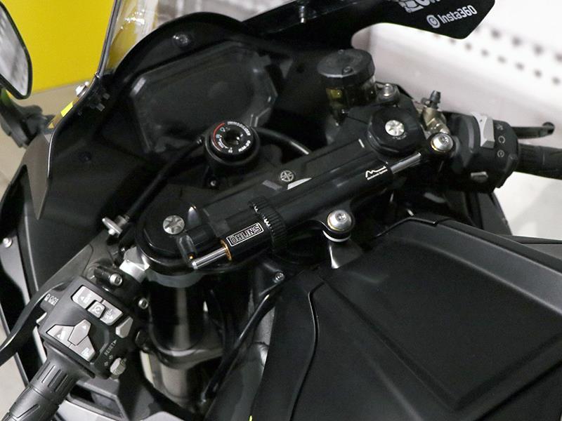 Kawasaki Ninja 1000 ZX-10RR Winter Test