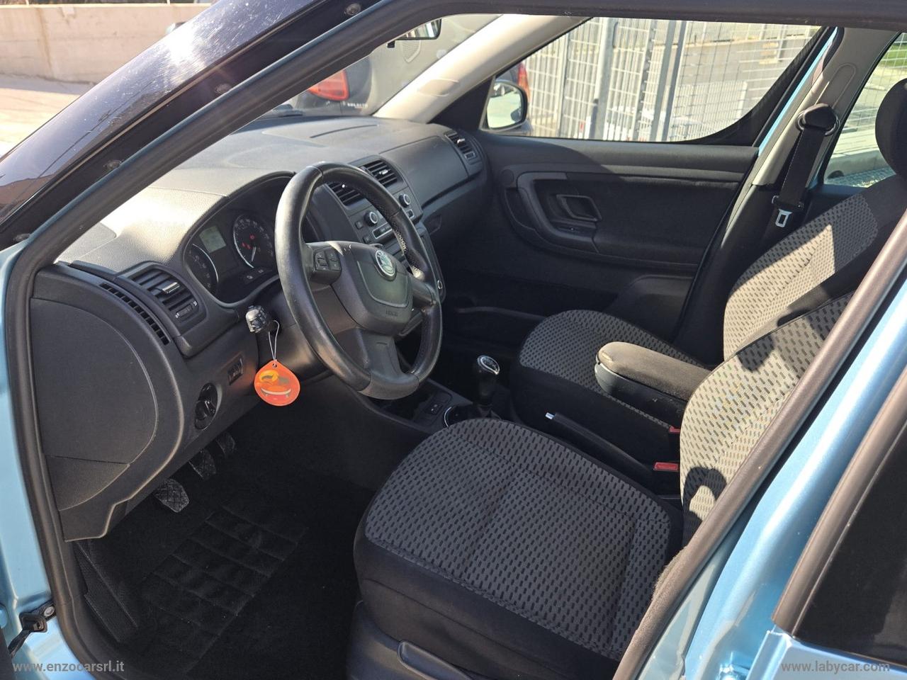 SKODA Roomster 1.2 TDI CR 75 CV Ambition TETTO PANORAMICO