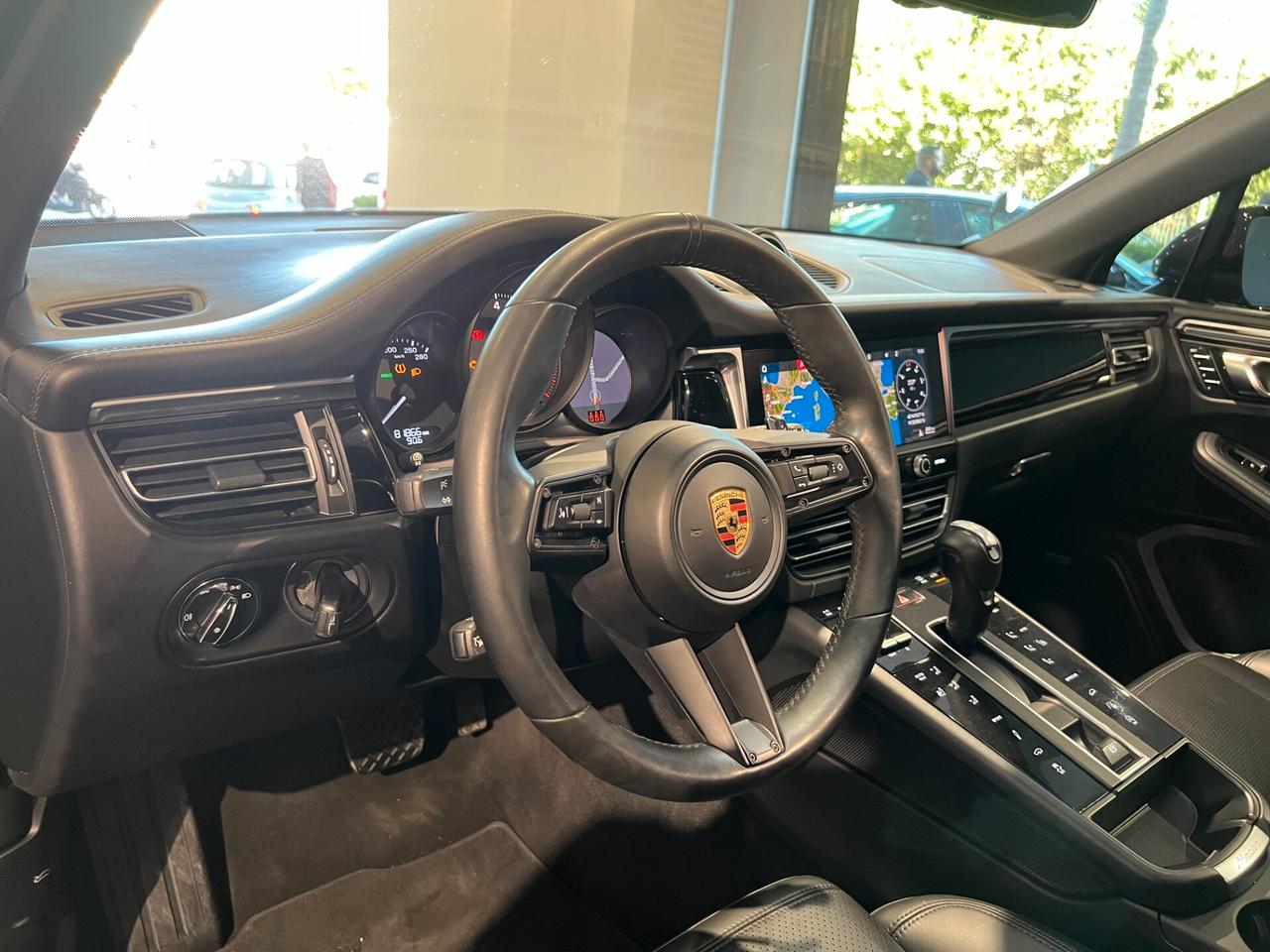 Porsche Macan 2.0 PASM PNEUMATICHE