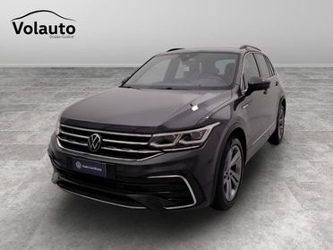 VOLKSWAGEN Tiguan II 2021 - Tiguan 2.0 tdi R-Line 150cv dsg