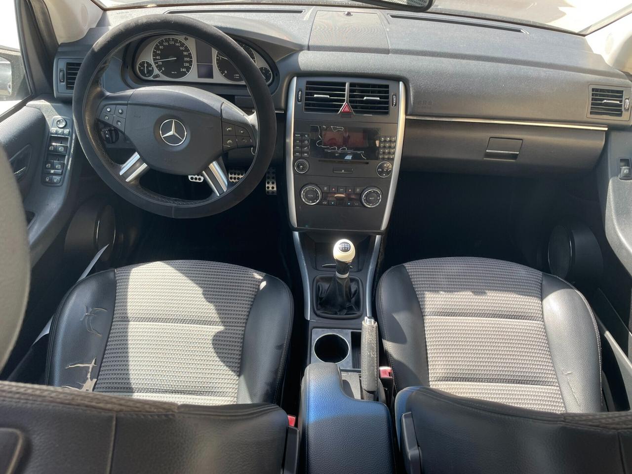 MERCEDES-BENZ B 180 CDI 109CV