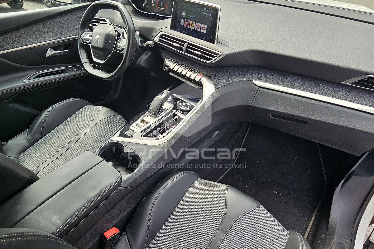 PEUGEOT 3008 BlueHDi 130 S&S EAT8 Allure