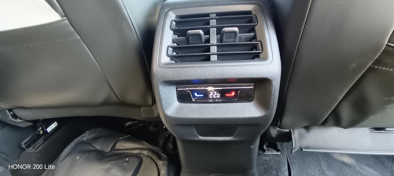 Volkswagen Tiguan 2.0 tdi R-Line 150cv dsg ProMMo