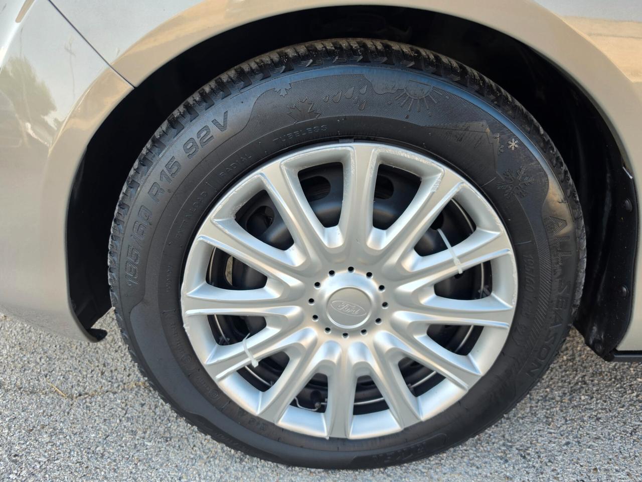 Ford B-Max 1.5 TDCi 75 CV Business