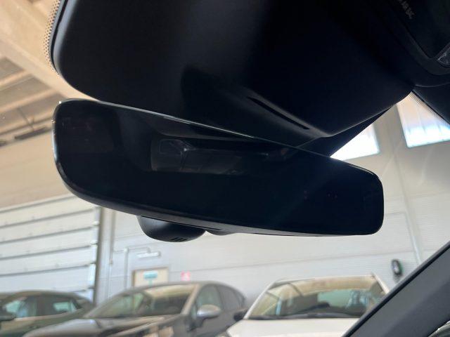 AUDI A3 SPB 35TDI Stronic S line"18 Sline/Matrix NEW MODEL