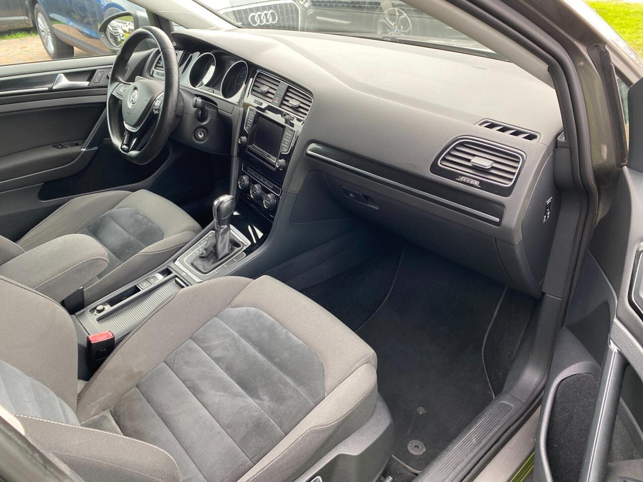 VOLKSWAGEN - Golf - 2.0 TDI DSG 5p. Highline BlueM