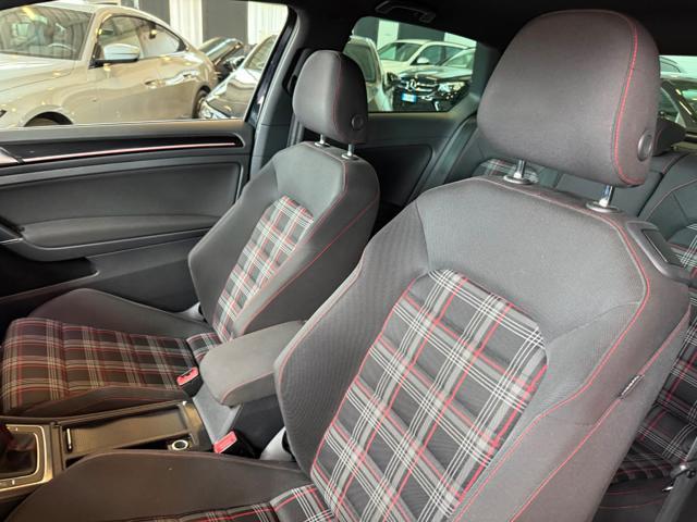 VOLKSWAGEN Golf GTI Performance 2.0 TSI 3p. BlueMotion Technology
