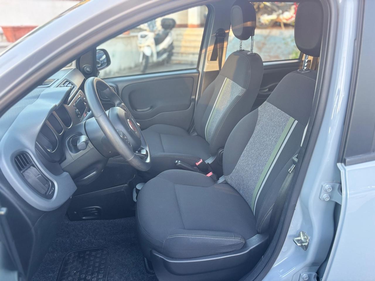 Fiat Panda 1.0 hybrida COMPRESO PASSAGGIO