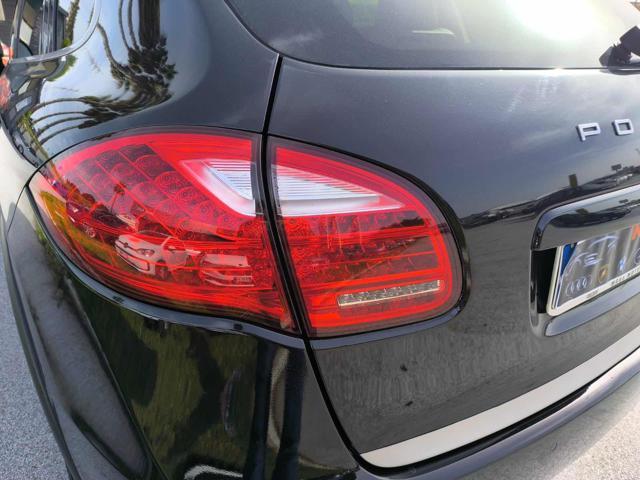 PORSCHE Cayenne 3.0 Diesel 250CV Platinum Edition