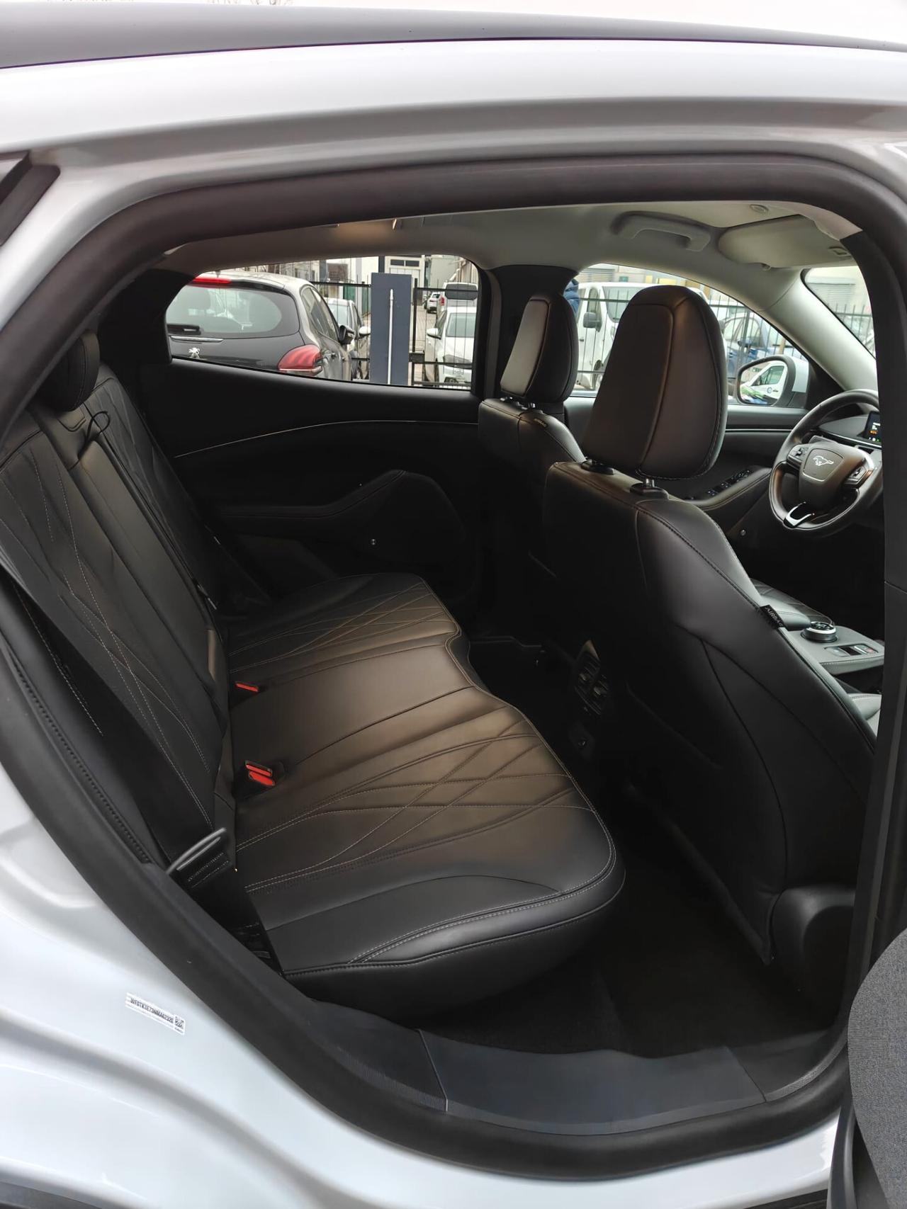 Ford Mustang Mach-E Extended Range 294 CV