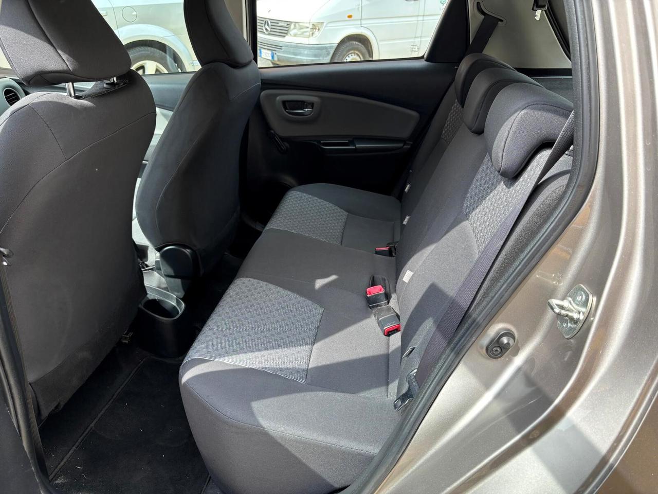 Toyota Yaris 1.4 D-4D 5p Lounge Euro 6