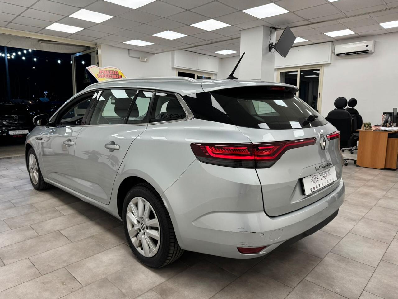 Renault Megane Mégane Sporter Blue dCi 115 CV EDC Techno