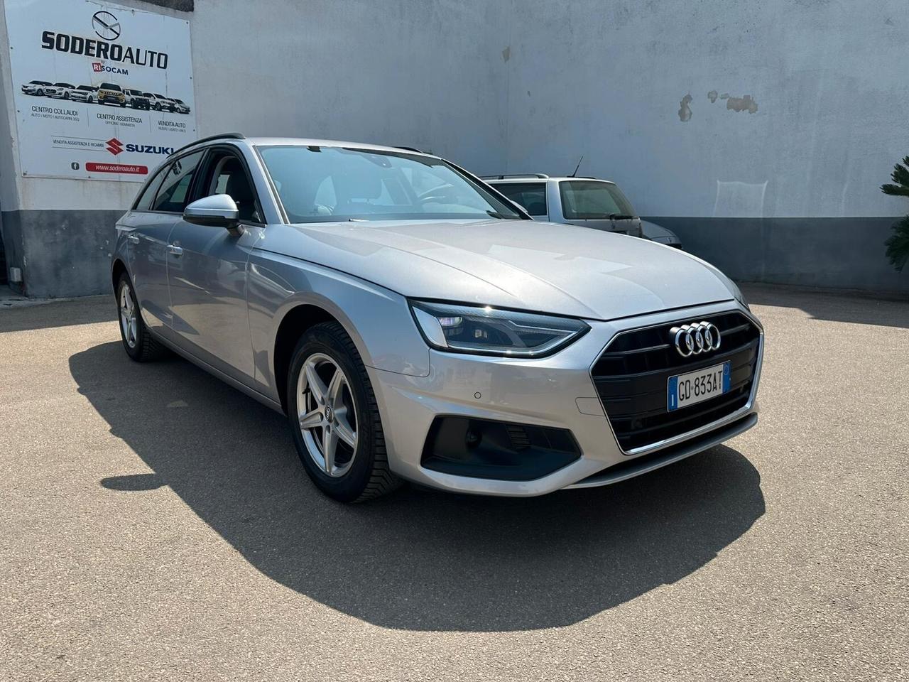 Audi A4 30 TDI Business