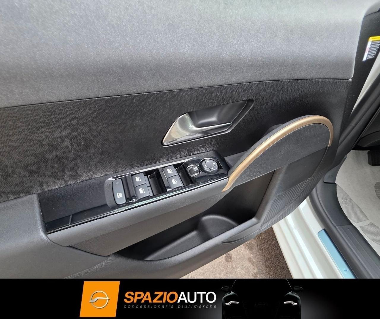 Lancia Ypsilon Hybrid e-DCT *HF LINE* FULL