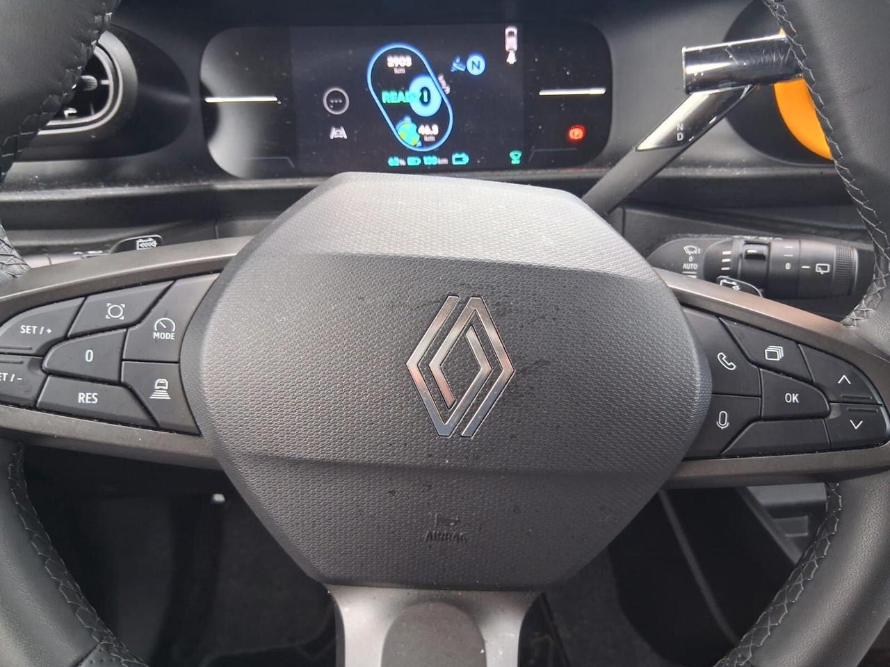 Renault Twingo E-Tech electric techno 80 cv urban range
