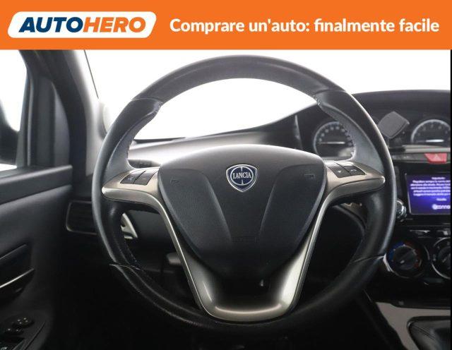 LANCIA Ypsilon 1.2 69 CV 5 porte Gold