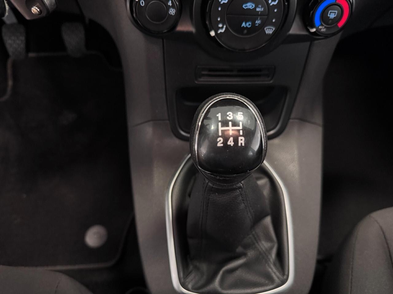 Ford Fiesta 1.2 60CV 5 porte