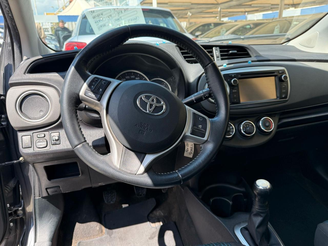 TOYOTA YARIS 1,0 BENZ.
