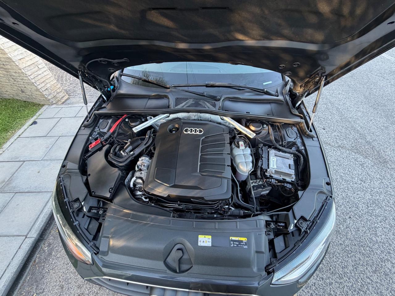 Audi A4 Avant 35 TDI S tronic Business Advanced PDC