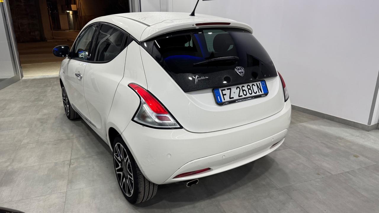 Lancia Ypsilon 1.2 69 CV 5 porte S&S Platinum-43.000 km