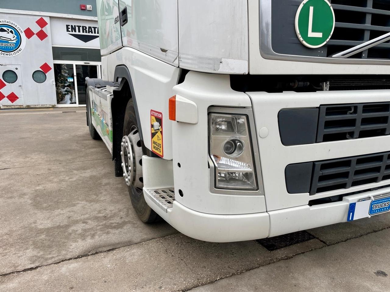 VOLVO FH12-460 - AUTOMATICO CON VOITH -EURO 3 TACHIGRAFO ANALOGICO