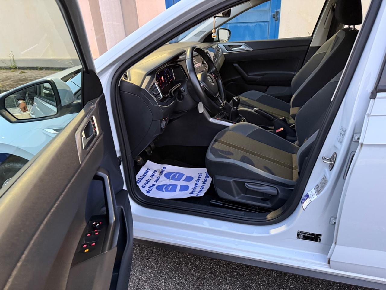 Volkswagen Polo 1.6 TDI 95 CV 5p. Highline R-Line