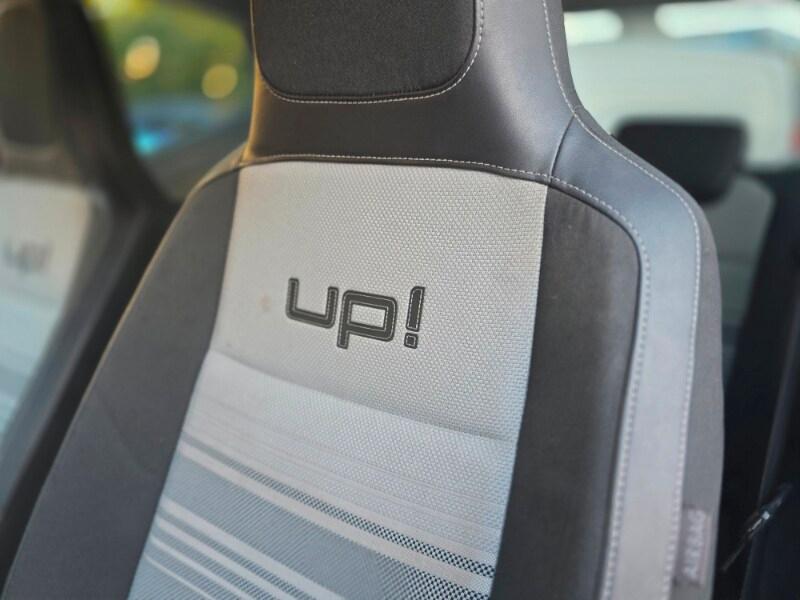 VOLKSWAGEN up! 1.0 75 CV 3p. high up!