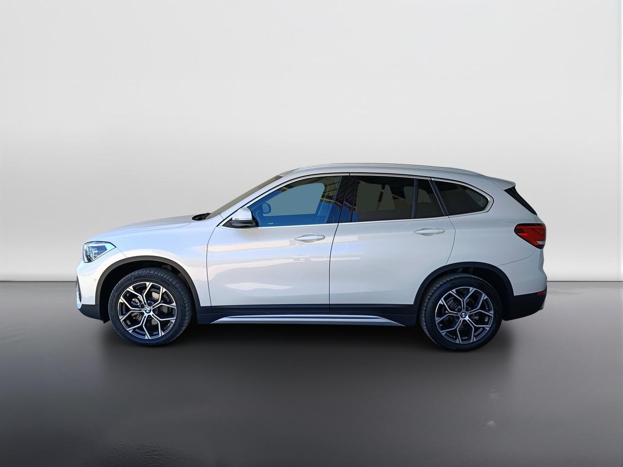 BMW X1 F48 2019 - X1 sdrive16d xLine auto