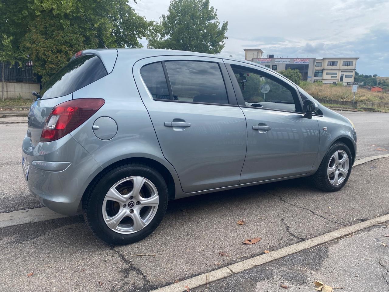Opel Corsa 1.2 85CV 5 porte GPL-TECH Elective