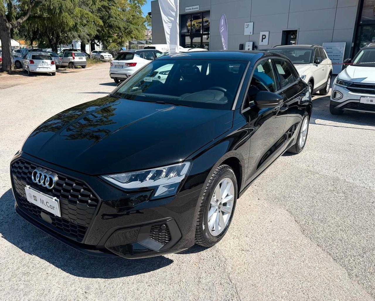 Audi A3 SPB 30 g-tron S tronic Business Advanced