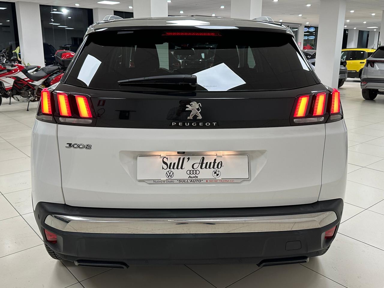 Peugeot 3008 BlueHDi 130 S&S EAT8 Allure - 2020