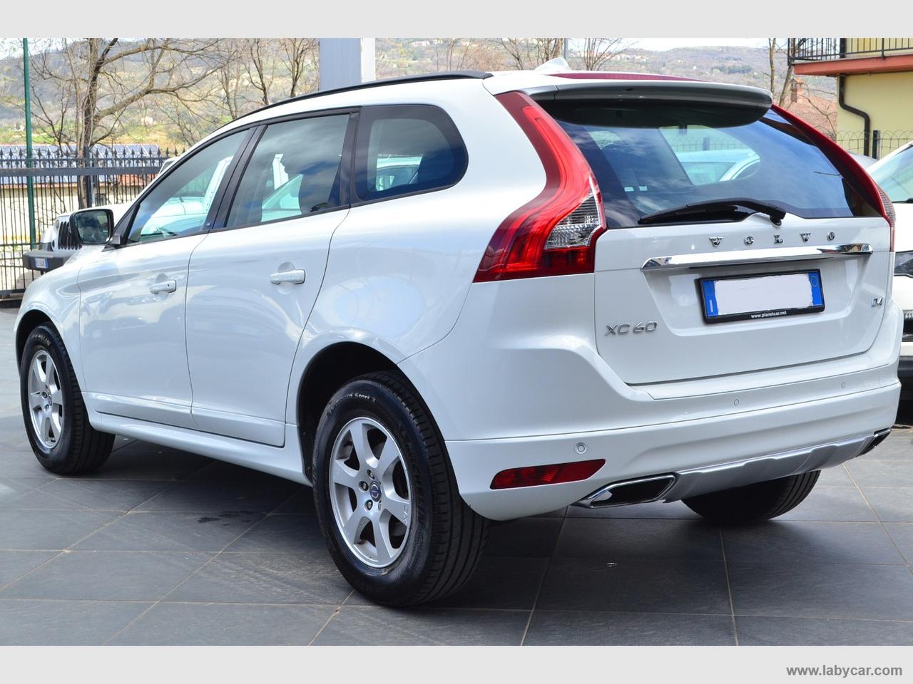 VOLVO XC60 D4 181CV