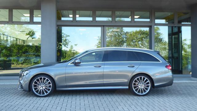 MERCEDES-BENZ E 220 d S.W. 4Matic Auto Premium AMG