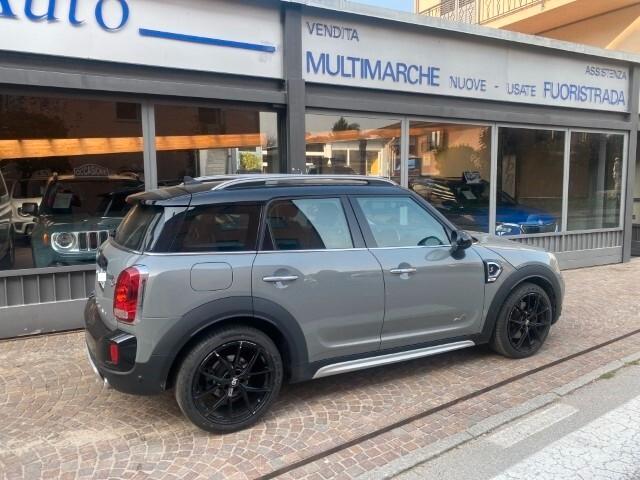 Mini Cooper Countryman SD 2.0 Hype ALL4 Automatica